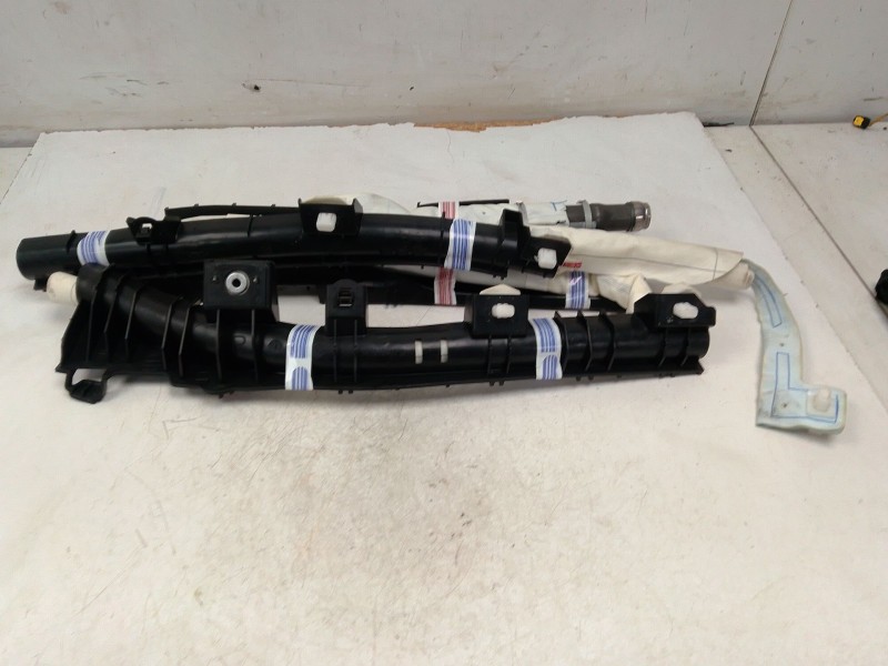 Recambio de airbag cortina delantero derecho para toyota c-hr (_x1_) 1.8 hybrid (zyx10_, zyx11_) referencia OEM IAM 0080P1110030