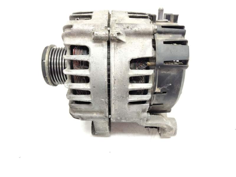 Recambio de alternador para bmw 1 (f20) 118 d referencia OEM IAM 7823343  
