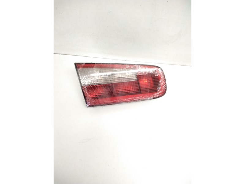 Recambio de piloto trasero izquierdo porton para renault laguna ii (bg0) referencia OEM IAM 8200002475 23460102 