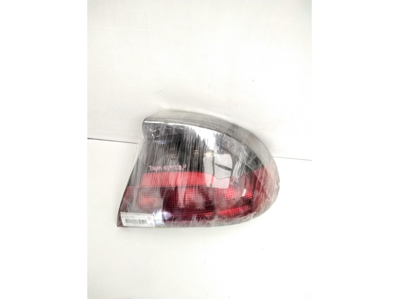 Recambio de piloto trasero derecho para opel tigra referencia OEM IAM   40874