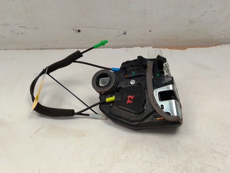 Recambio de cerradura puerta trasera izquierda para toyota c-hr (_x1_) 1.8 hybrid (zyx10_, zyx11_) referencia OEM IAM   
