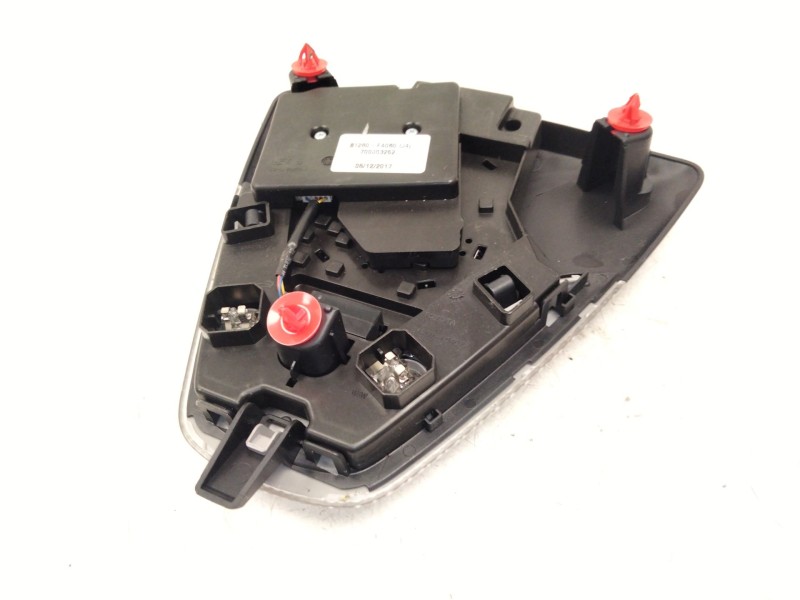 Recambio de luz interior para toyota c-hr (_x1_) 1.8 hybrid (zyx10_, zyx11_) referencia OEM IAM 81260F4060  