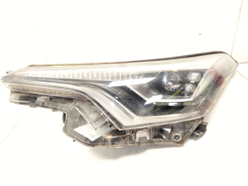 Recambio de faro izquierdo para toyota c-hr (_x1_) 1.8 hybrid (zyx10_, zyx11_) referencia OEM IAM 81160F407100  