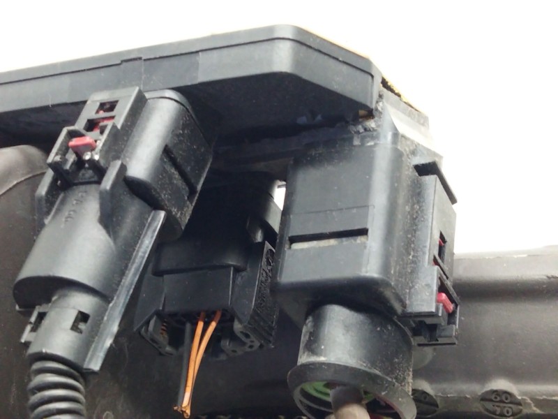 Recambio de caja direccion electrica para volkswagen passat b6 (3c2) 2.0 tdi referencia OEM IAM 3C1423105C  