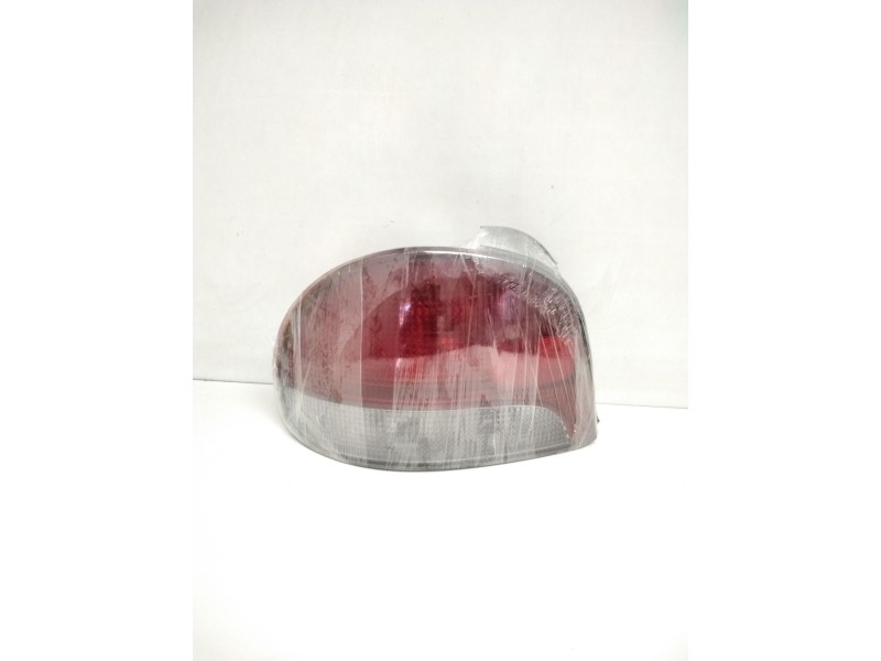 Recambio de piloto trasero izquierdo para hyundai accent (x3) referencia OEM IAM L92101225  33467