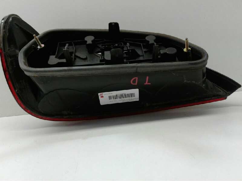 Recambio de piloto trasero derecho para peugeot 406 berlina (s1/s2) st referencia OEM IAM VALEO 2255D 6351E8 