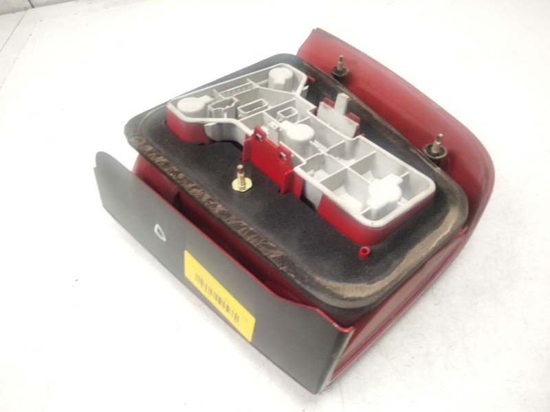 Recambio de piloto trasero derecho para volkswagen passat b5 (3b2) 1.9 tdi referencia OEM IAM   