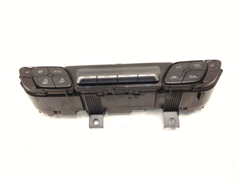 Recambio de mando calefaccion aire acondicionado para toyota c-hr (_x1_) 1.8 hybrid (zyx10_, zyx11_) referencia OEM IAM 55900F40