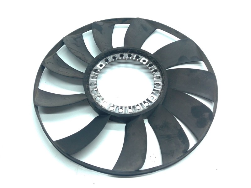 Recambio de ventilador para volkswagen passat b5 (3b2) 1.9 tdi referencia OEM IAM 058121301B  