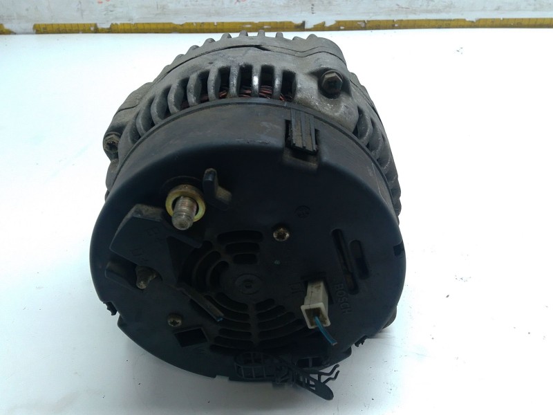 Recambio de alternador para volkswagen passat b5 (3b2) 1.9 tdi referencia OEM IAM 0123515003  