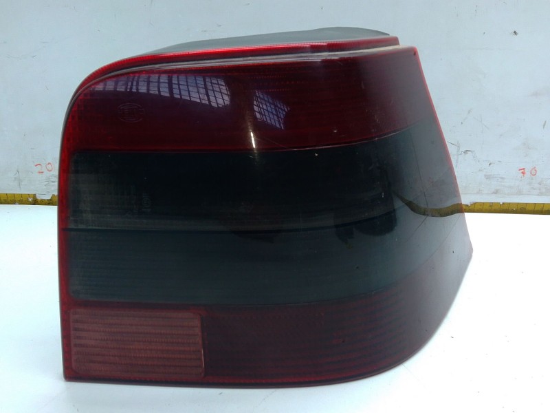 Recambio de piloto trasero derecho para volkswagen golf iv (1j1) 1.9 tdi referencia OEM IAM   