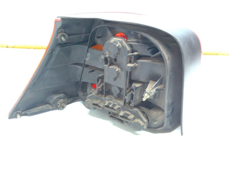 Recambio de piloto trasero derecho para volkswagen golf iv (1j1) 1.9 tdi referencia OEM IAM   