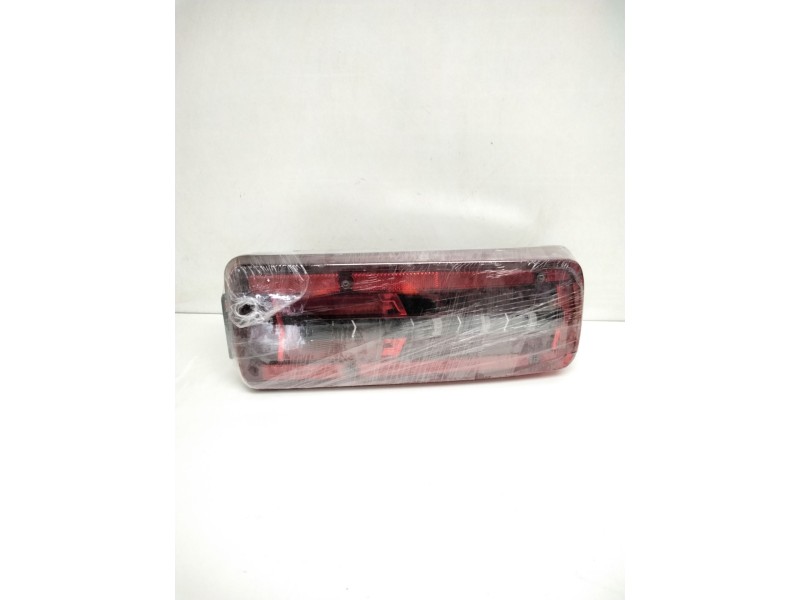 Recambio de piloto trasero izquierdo para renault magnum ae 430.18 referencia OEM IAM MDE245884 24V 2VP01238105