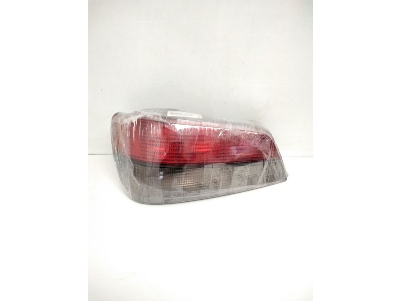 Recambio de piloto trasero izquierdo para peugeot 306 berlina 3/4/5 puertas (s2) xr referencia OEM IAM VALEO 2321G  6350H7