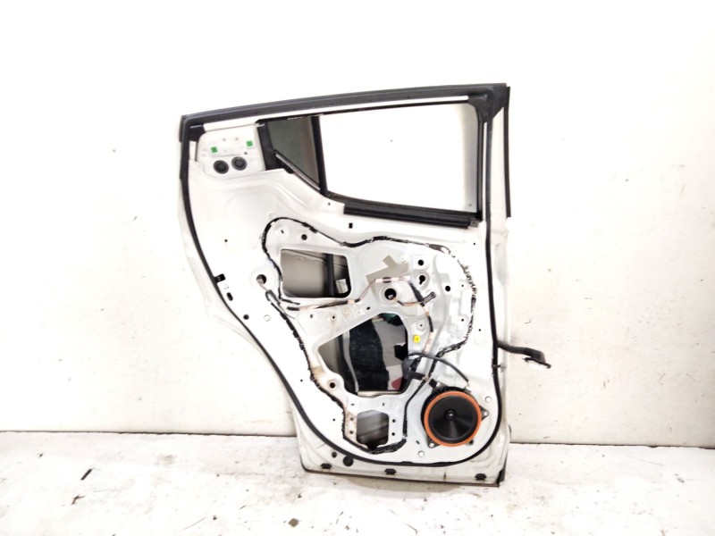 Recambio de puerta trasera izquierda para toyota c-hr (_x1_) 1.8 hybrid (zyx10_, zyx11_) referencia OEM IAM 67004F4010  