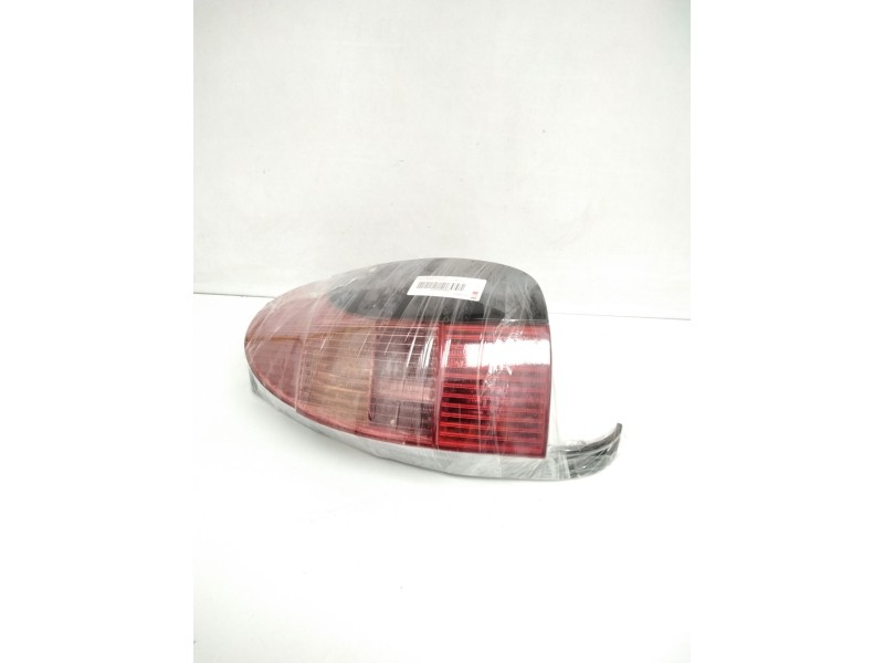 Recambio de piloto trasero derecho para peugeot 306 break boulebard referencia OEM IAM 6351J3 YORKA 45228 