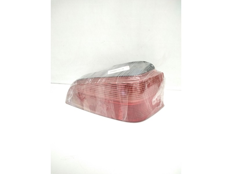 Recambio de piloto trasero derecho para peugeot 106 (s2) 1.4 referencia OEM IAM 10266 2274D 