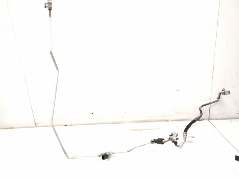 Recambio de tubos aire acondicionado para bmw 2 gran tourer (f46) 218 d xdrive referencia OEM IAM 6453683  