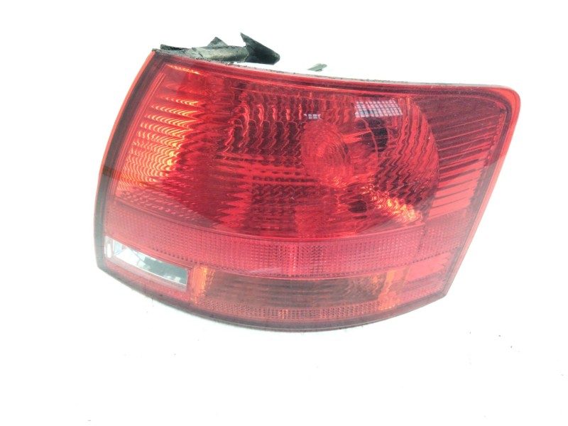 Recambio de piloto trasero derecho para audi a4 avant (8e) 2.0 tdi referencia OEM IAM 8E9945096E ULO 748002 484002953112S