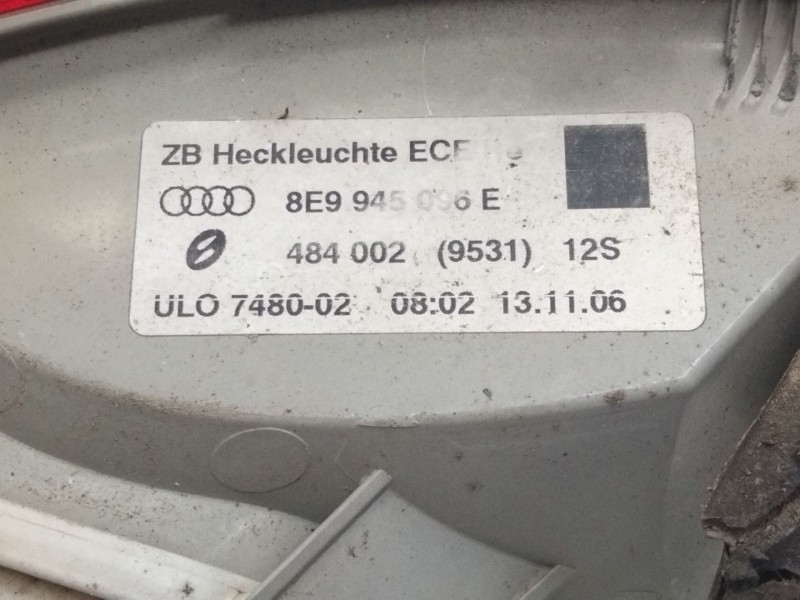 Recambio de piloto trasero derecho para audi a4 avant (8e) 2.0 tdi referencia OEM IAM 8E9945096E ULO 748002 484002953112S