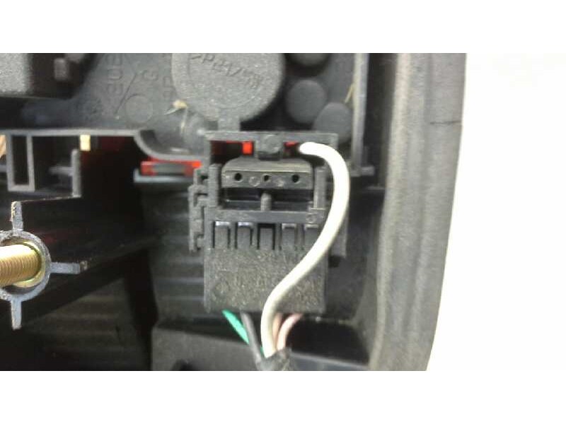 Recambio de piloto trasero izquierdo para renault laguna ii (bg0) confort authentique referencia OEM IAM 8200002473 VALEO 2345 