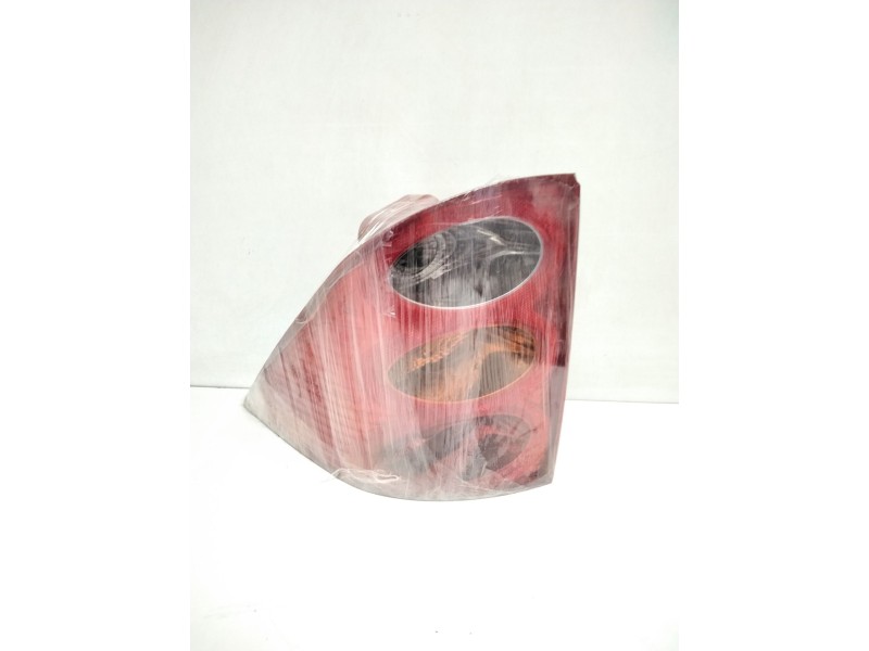 Recambio de piloto trasero izquierdo para peugeot 1007 sport referencia OEM IAM 03044  