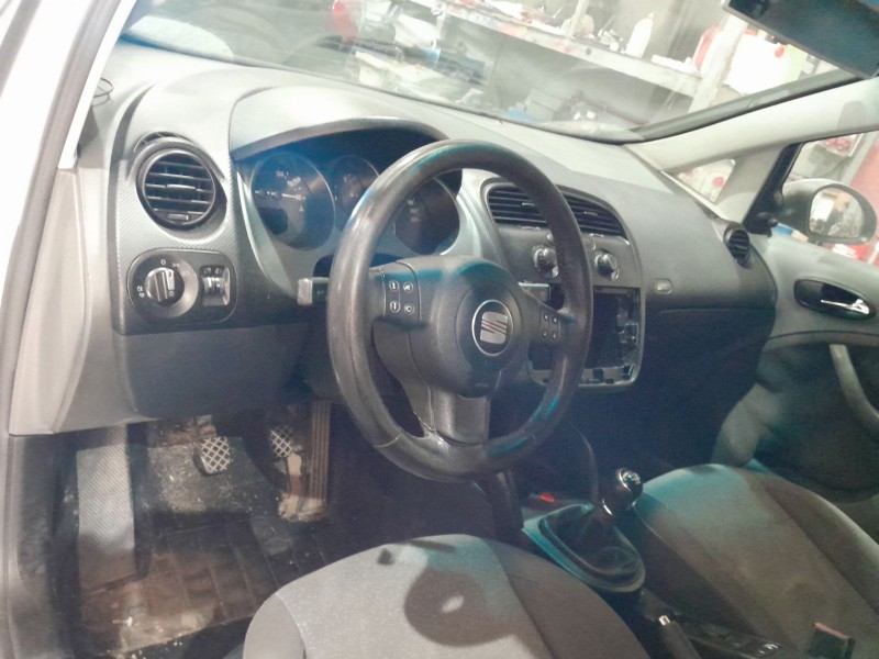seat altea (5p1) del año 2004