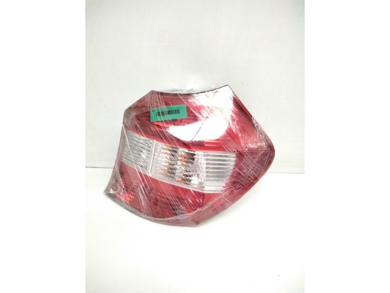 Recambio de piloto trasero derecho para bmw serie 1 berlina (e81/e87) 118d referencia OEM IAM L90009540 44403 692450212