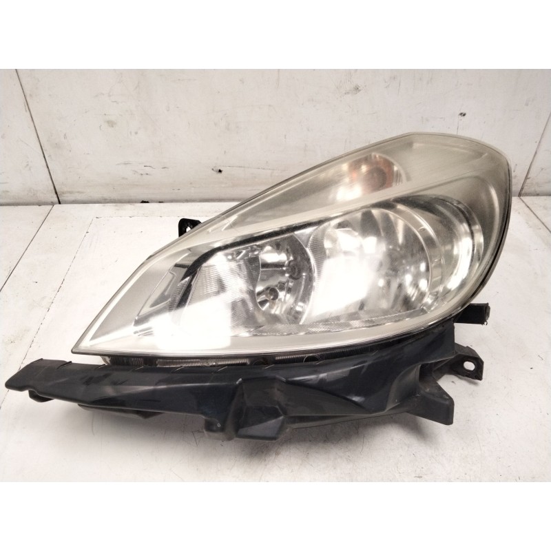 Recambio de faro izquierdo para renault clio iii (br0/1, cr0/1) 1.2 16v (br02, br0j, br11, cr02, cr0j, cr11) referencia OEM IAM 