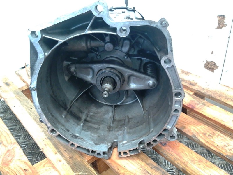 Recambio de caja cambios para bmw 1 (e87) 118 d referencia OEM IAM 1069401059  