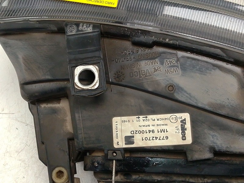 Recambio de faro derecho para seat toledo ii (1m2) 1.6 referencia OEM IAM   