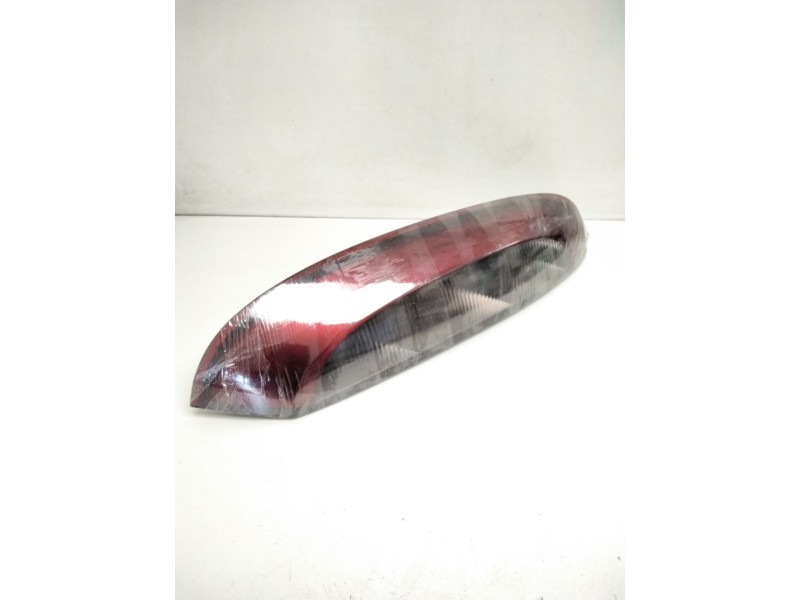 Recambio de piloto trasero derecho para opel corsa c sri referencia OEM IAM 09114337 89302181 