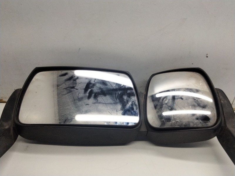 Recambio de retrovisor izquierdo para iveco eurocargo fg 80 e tráfico urbano referencia OEM IAM   