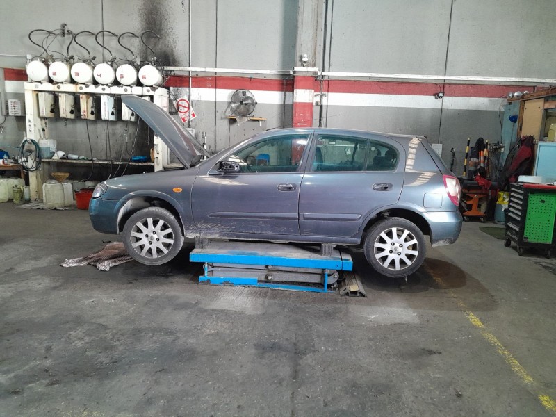 nissan almera ii hatchback (n16) del año 2004