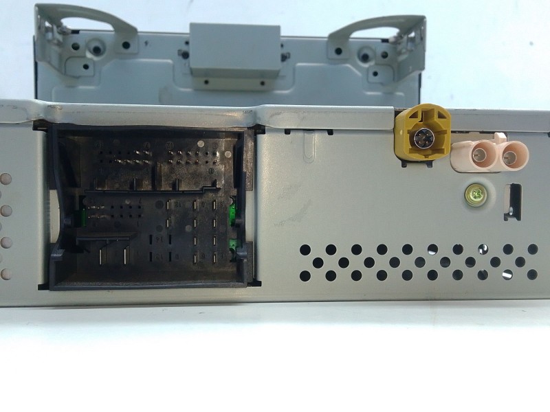 Recambio de sistema audio / radio cd para seat toledo (kg3) 1.6 tdi referencia OEM IAM 5F003588B  