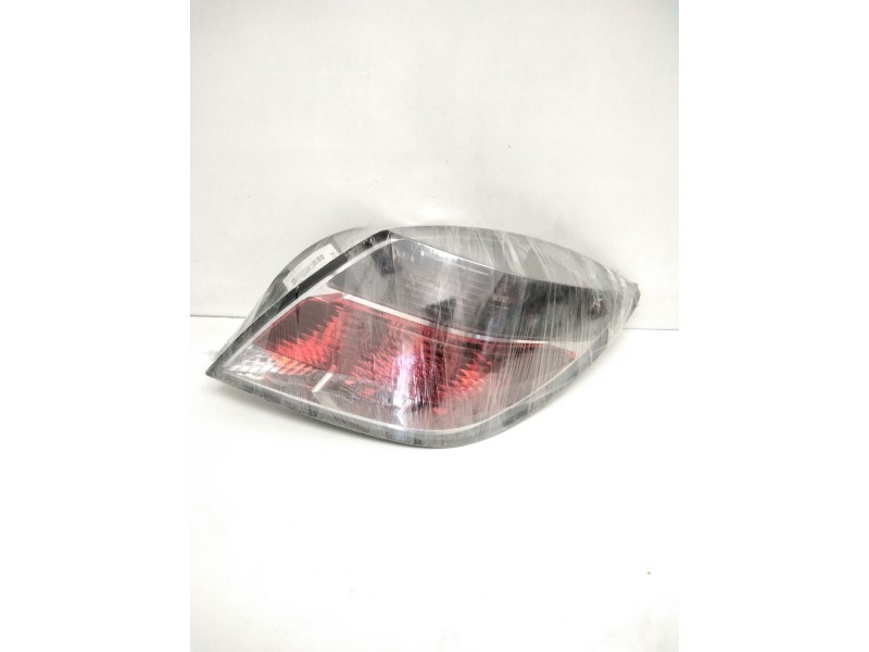 Recambio de piloto trasero derecho para opel astra gtc sport referencia OEM IAM 342691834 00874802 1954