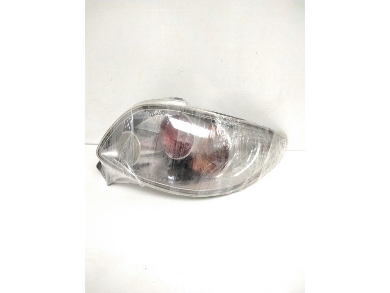 Recambio de piloto trasero derecho para peugeot 206 berlina x-line referencia OEM IAM 601131B 6351S0 