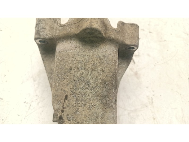 Recambio de soporte motor derecho superior para mercedes-benz clase c (w204) c 320 cdi (204.022) referencia OEM IAM A6512233404 