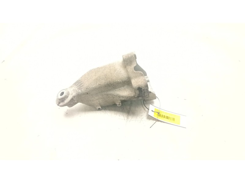 Recambio de soporte motor derecho superior para mercedes-benz clase c (w204) c 320 cdi (204.022) referencia OEM IAM A6512233404 