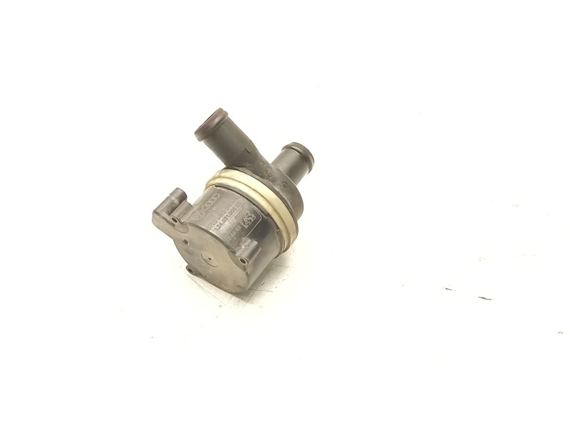 Recambio de bomba agua electrica para audi a1 (8x1, 8xk) 1.6 tdi referencia OEM IAM 6R0965561A  