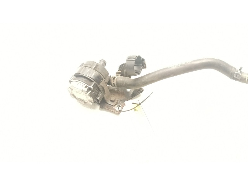Recambio de bomba agua electrica para volkswagen scirocco iii (137, 138) 2.0 tdi referencia OEM IAM 04L965567A  