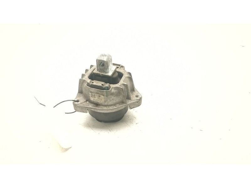 Recambio de soporte motor derecho inferior para bmw 5 gran turismo (f07) 530 d referencia OEM IAM 22116777371-04  