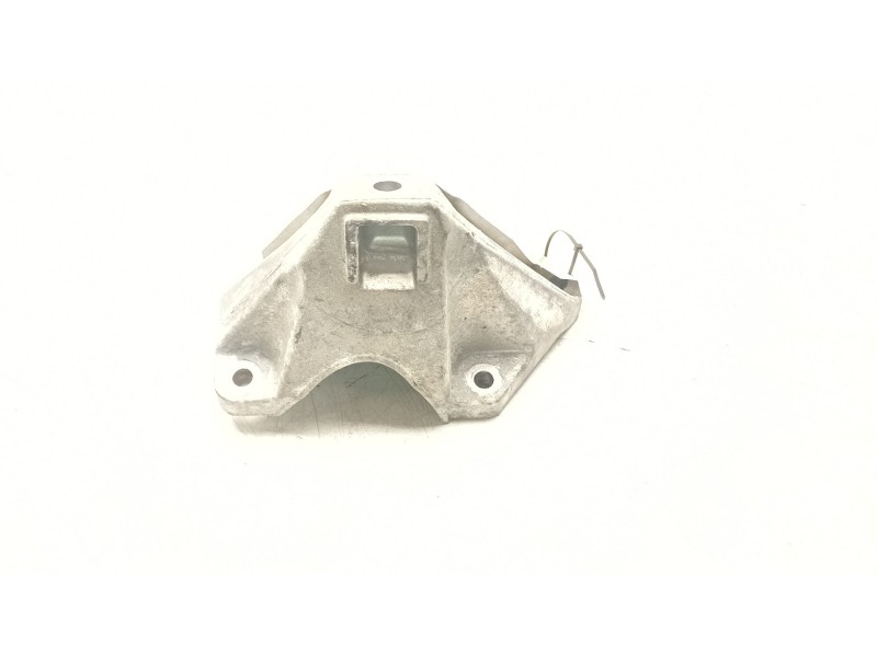 Recambio de soporte motor derecho superior para bmw 5 gran turismo (f07) 530 d referencia OEM IAM 22116777628-01  