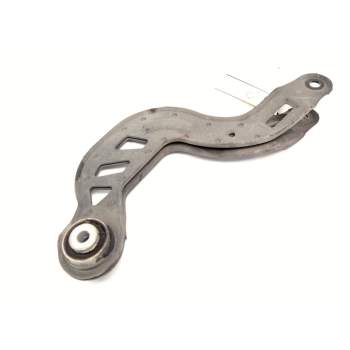 BRAZO SUSPENSION SUPERIOR TRASERO DERECHO A2463500106 