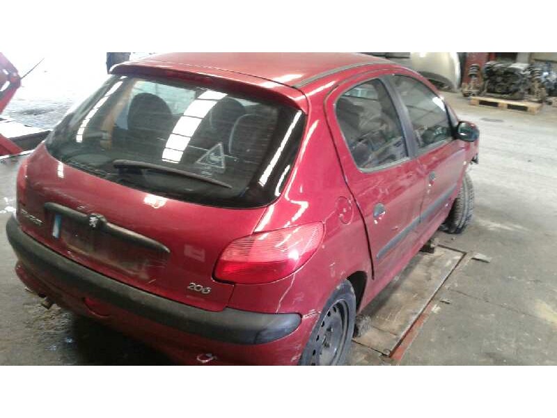peugeot 206 berlina del año 1999