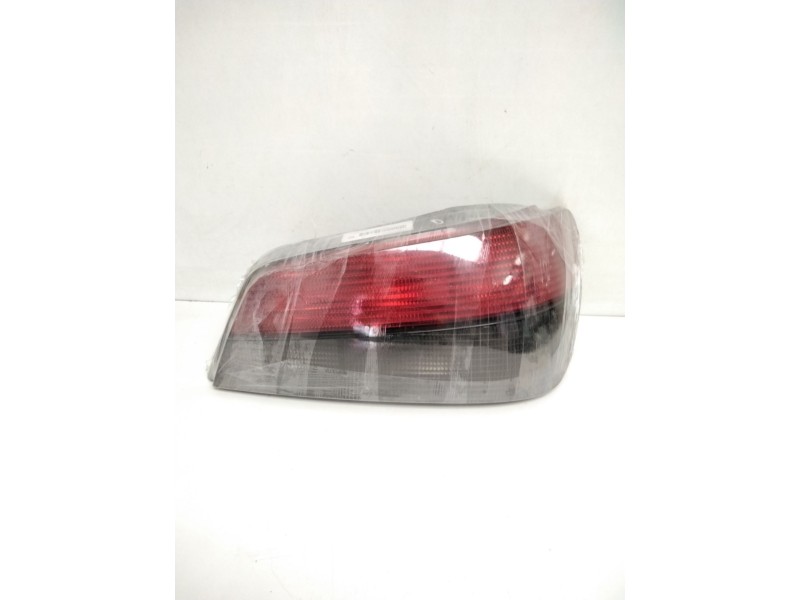 Recambio de piloto trasero derecho para peugeot 306 berlina 3/5 puertas (s1) style dt referencia OEM IAM VALEO 2321 635195 