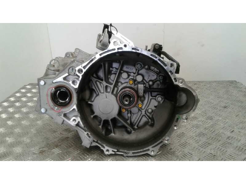 Recambio de caja cambios para hyundai tucson se bluedrive referencia OEM IAM WHJ6E  