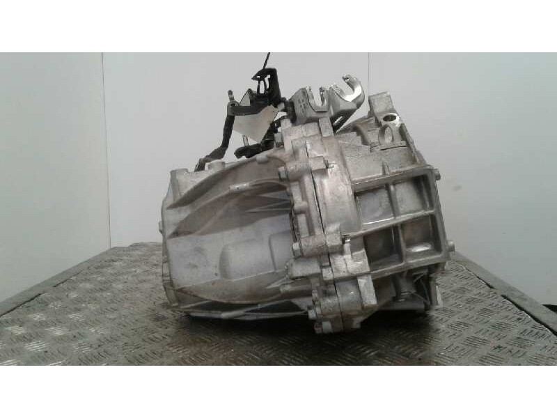 Recambio de caja cambios para hyundai tucson se bluedrive referencia OEM IAM WHJ6E  
