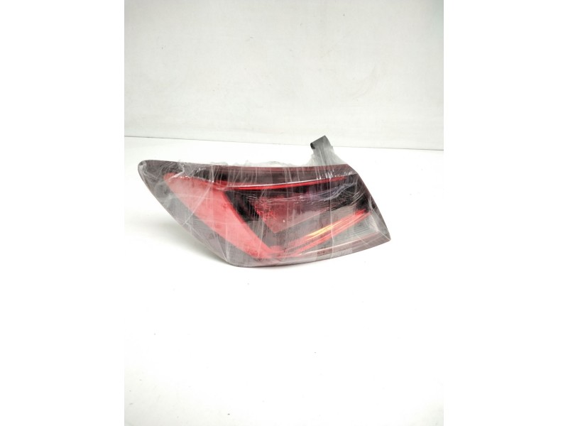 Recambio de piloto trasero izquierdo para seat leon sc (5f5) fr referencia OEM IAM 5F0945207  