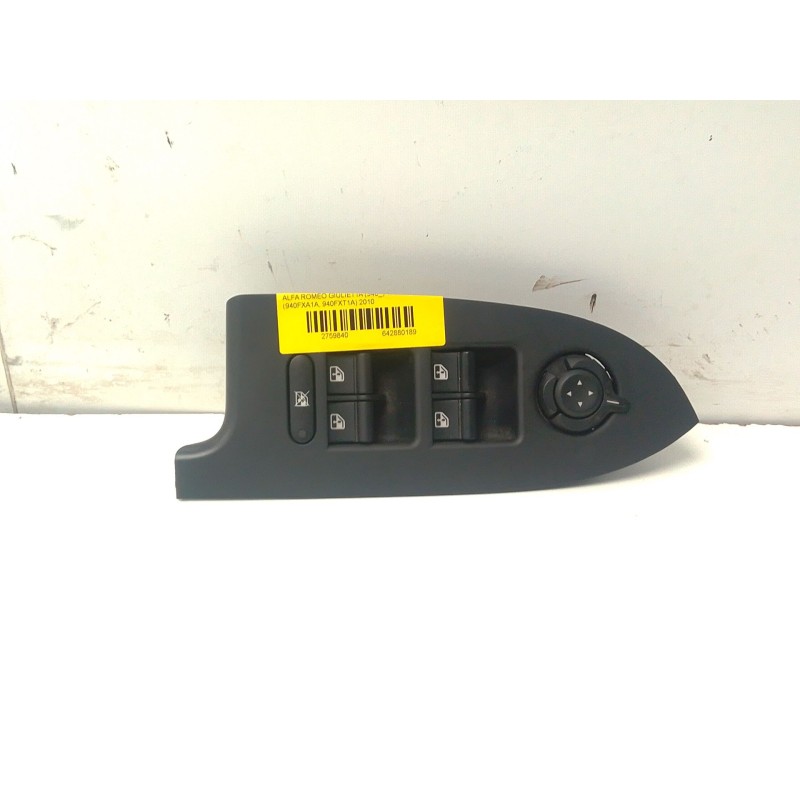 Recambio de mando elevalunas delantero izquierdo para alfa romeo giulietta (940_) 1.4 tb (940fxa1a, 940fxt1a) referencia OEM IAM